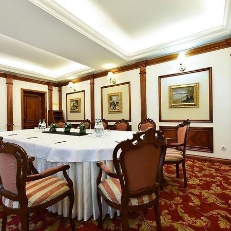 בראליה Hotel Belvedere מראה חיצוני תמונה