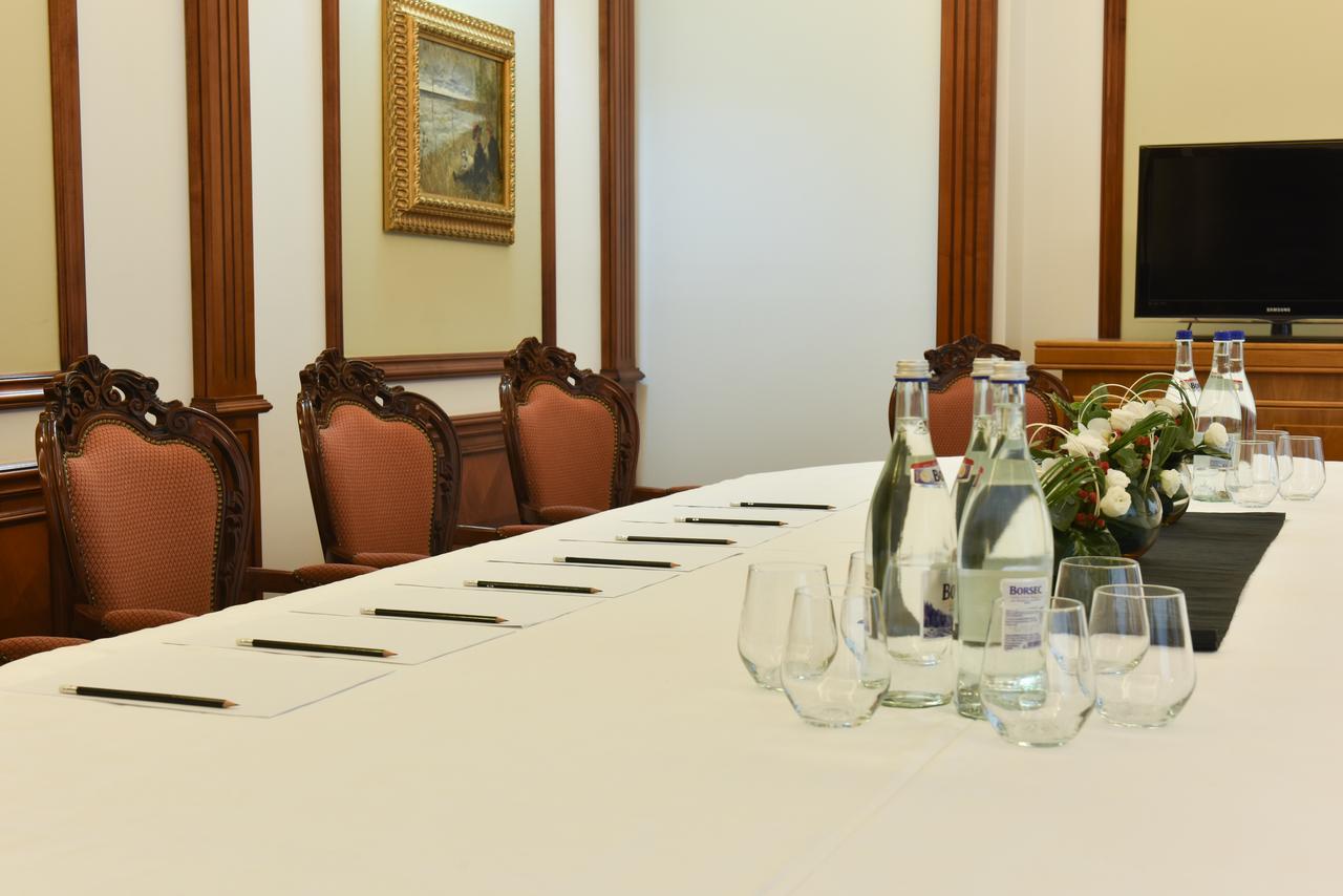 בראליה Hotel Belvedere מראה חיצוני תמונה