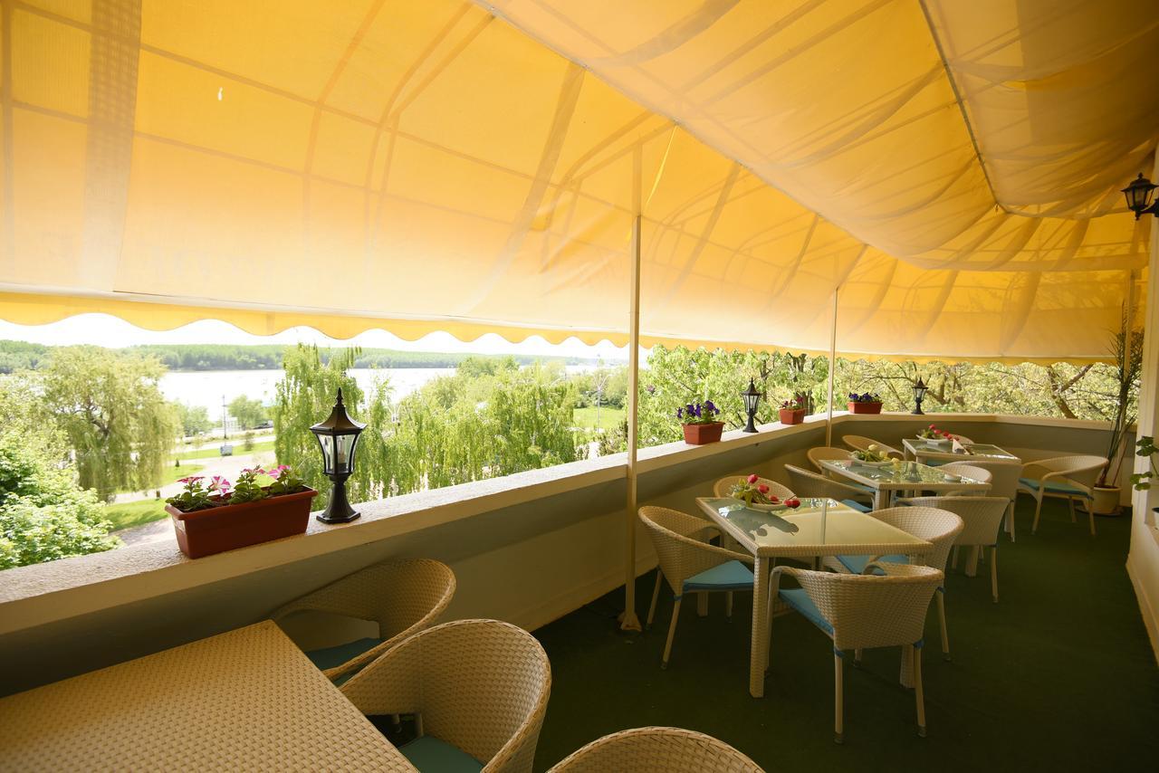 בראליה Hotel Belvedere מראה חיצוני תמונה