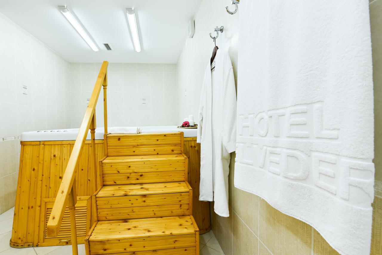 בראליה Hotel Belvedere מראה חיצוני תמונה