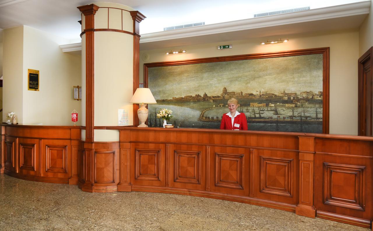 בראליה Hotel Belvedere מראה חיצוני תמונה